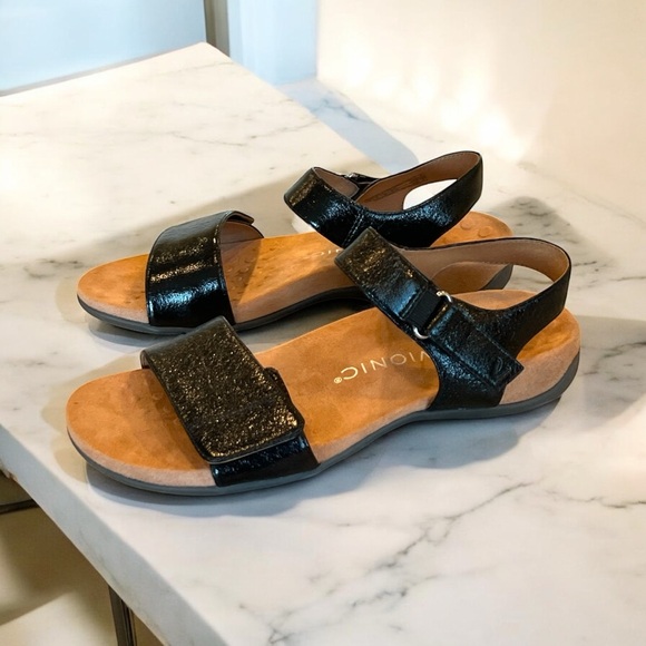 Vionic Marsala Metallic Shiny Black Strap Sandals - Picture 1 of 6